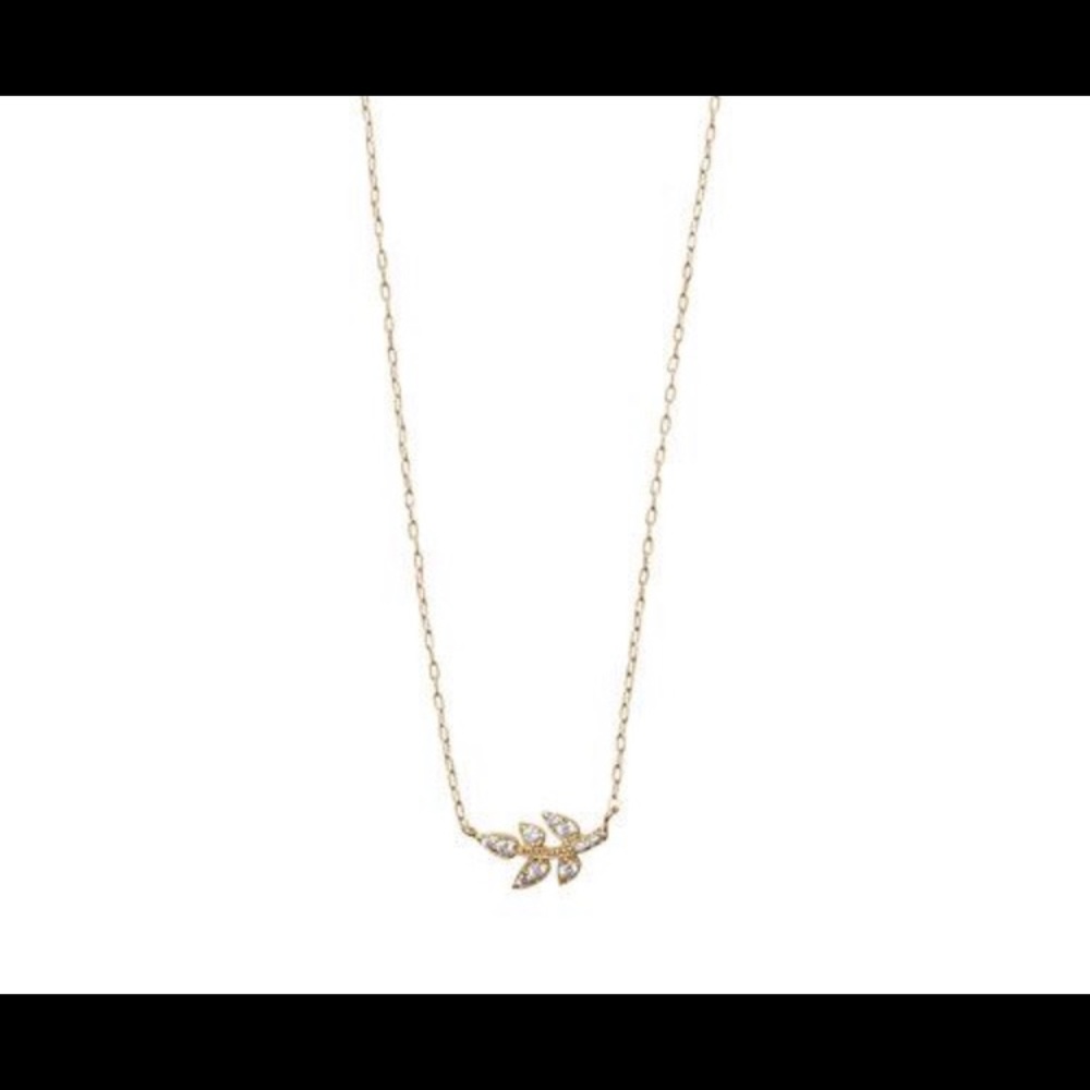 Chloe + Isabel Petits Bijoux Leaf Pendant